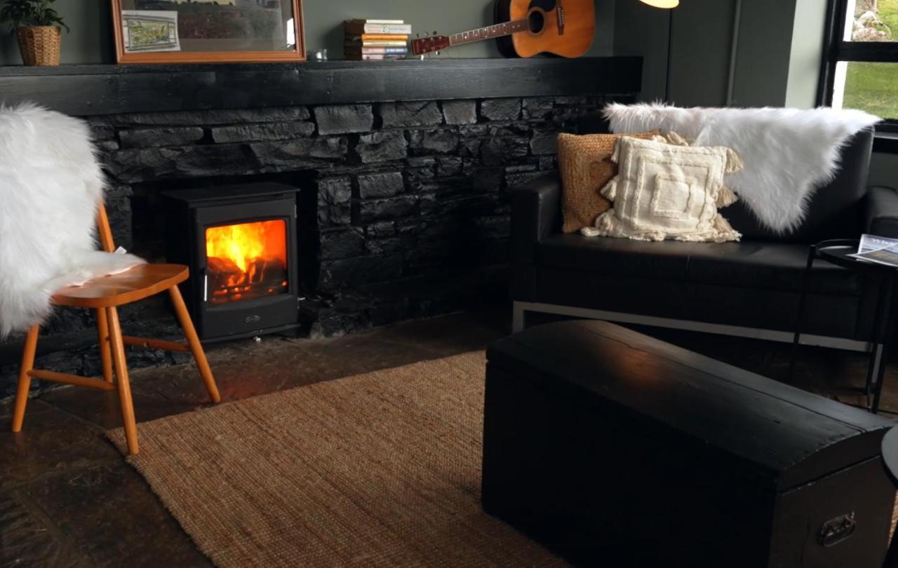 Ben Lettery Hostel Ballynahinch Buitenkant foto