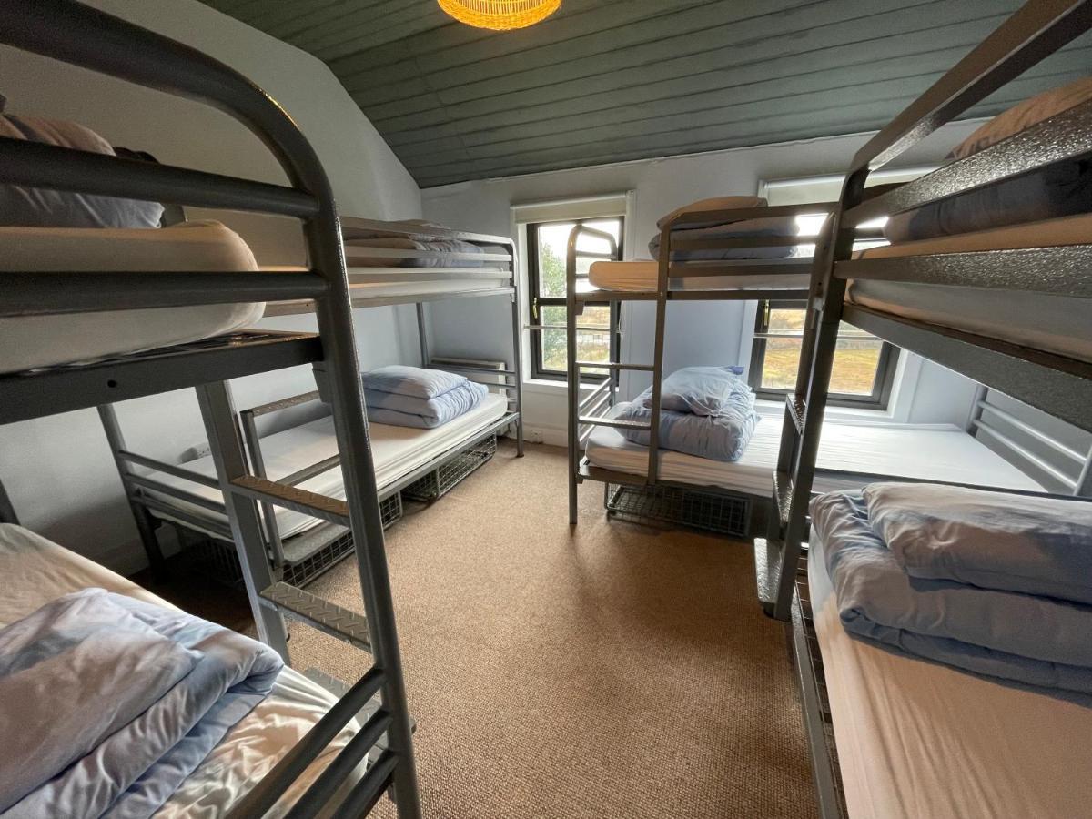 Ben Lettery Hostel Ballynahinch Buitenkant foto