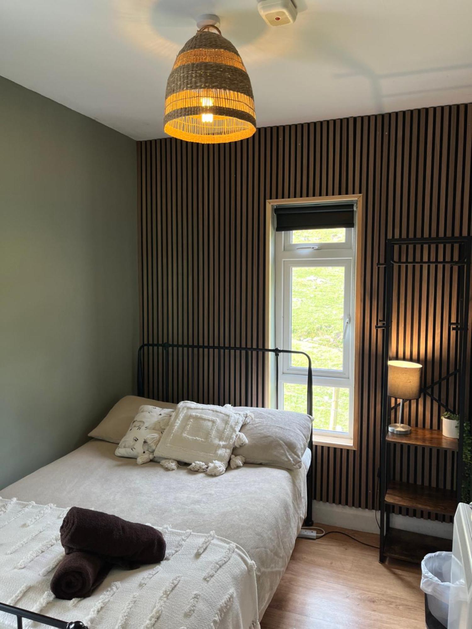 Ben Lettery Hostel Ballynahinch Buitenkant foto