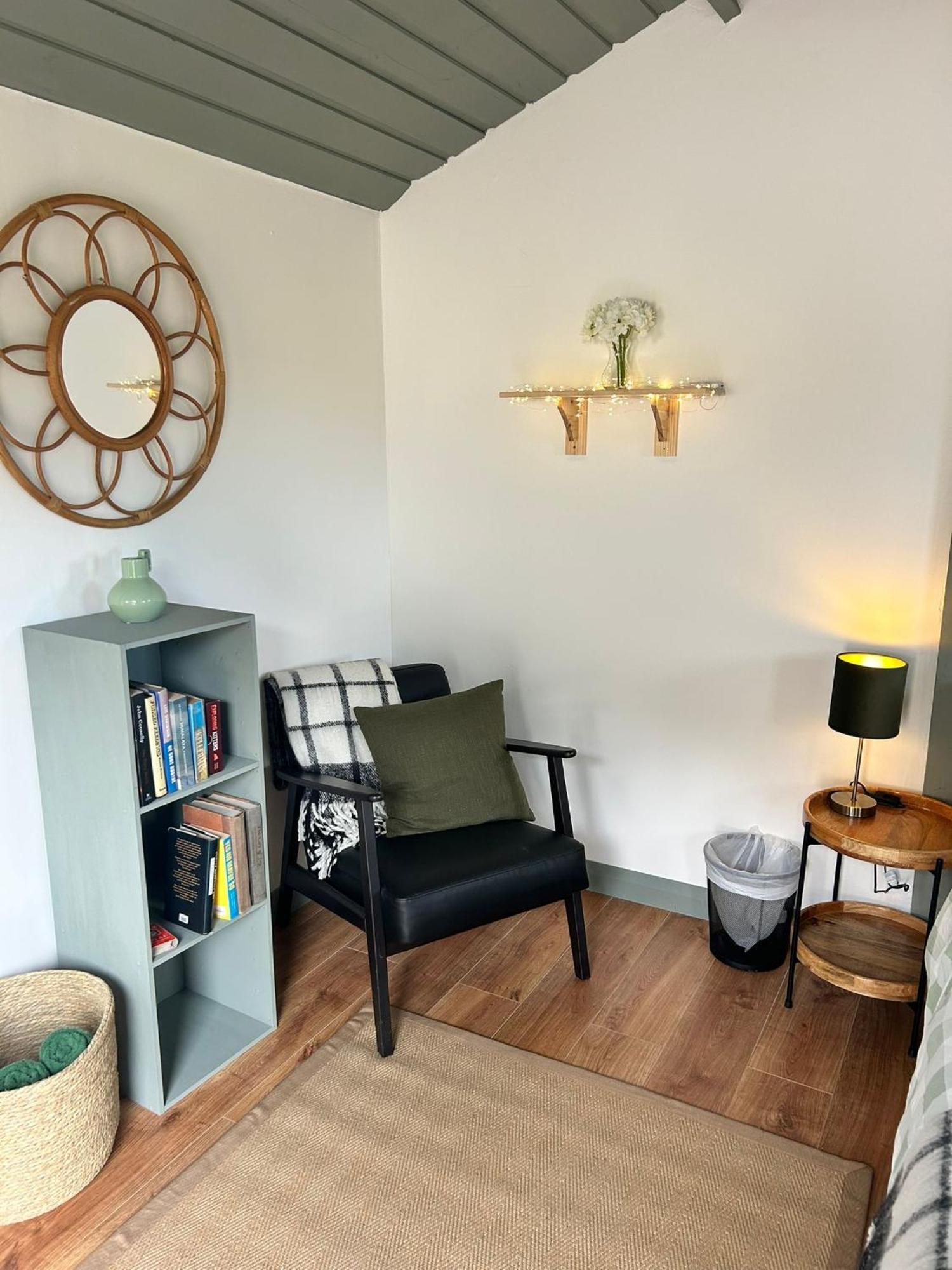 Ben Lettery Hostel Ballynahinch Buitenkant foto